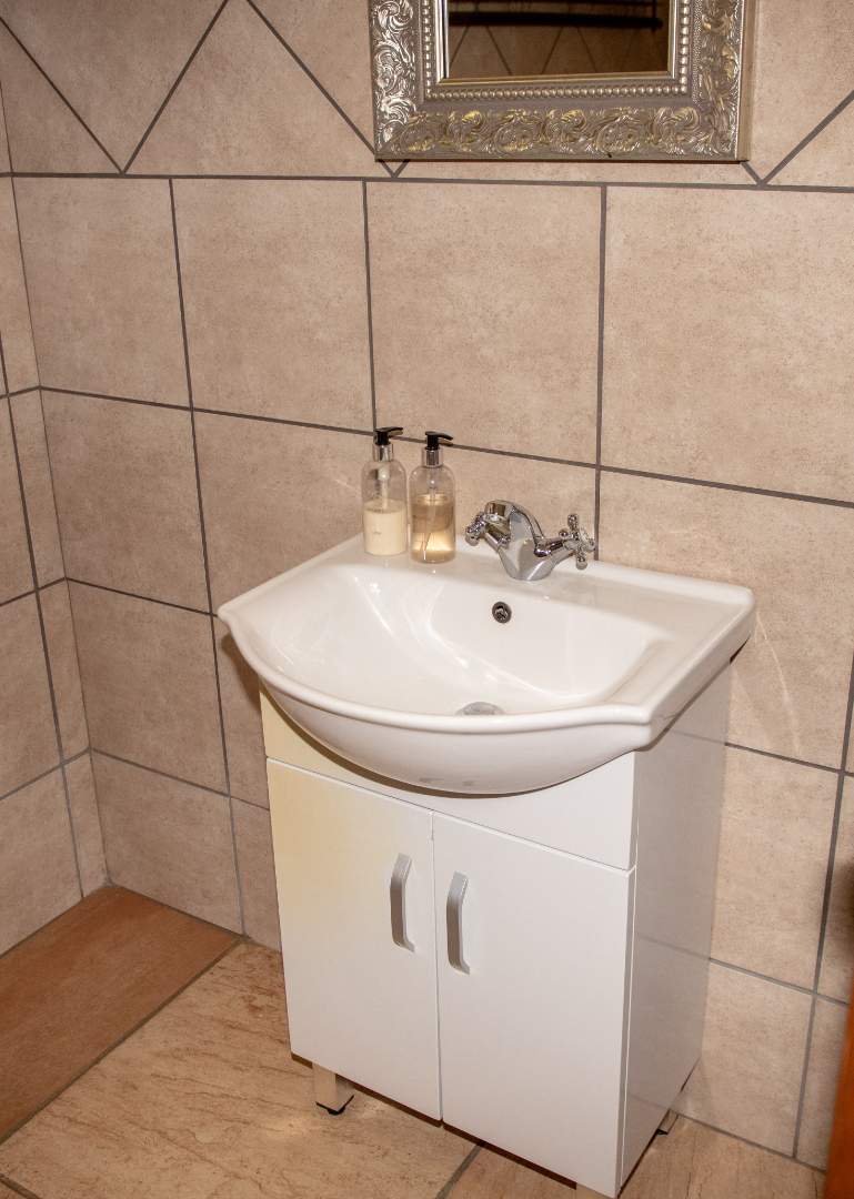 18 Bedroom Property for Sale in Heilbron Free State